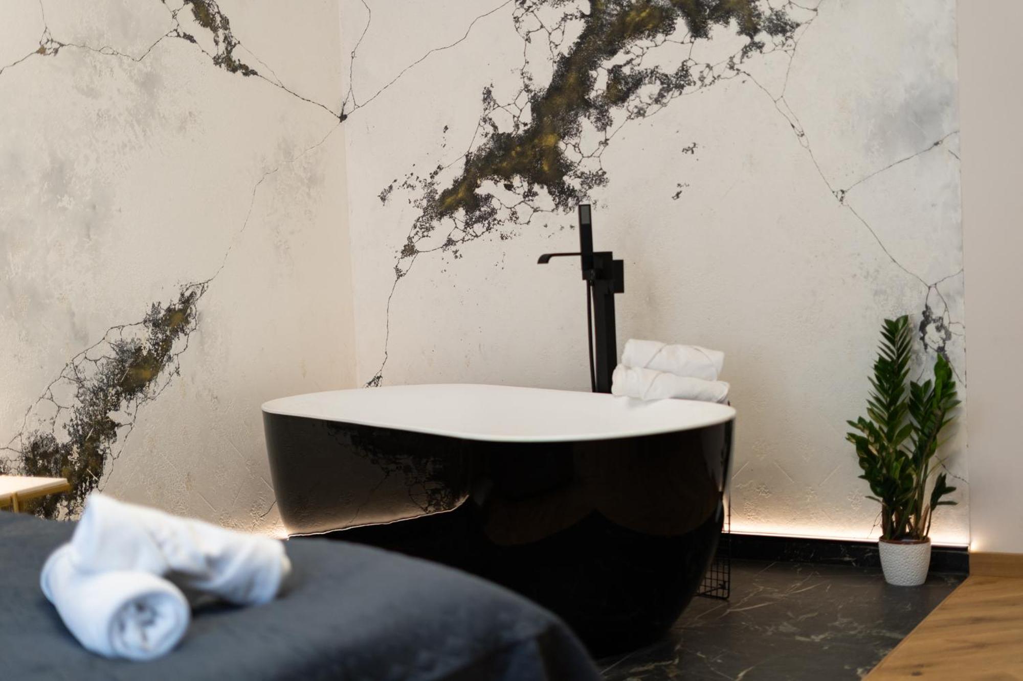 Spa Bedrooms With Sauna&Bath And Free Parking Cracovia Esterno foto