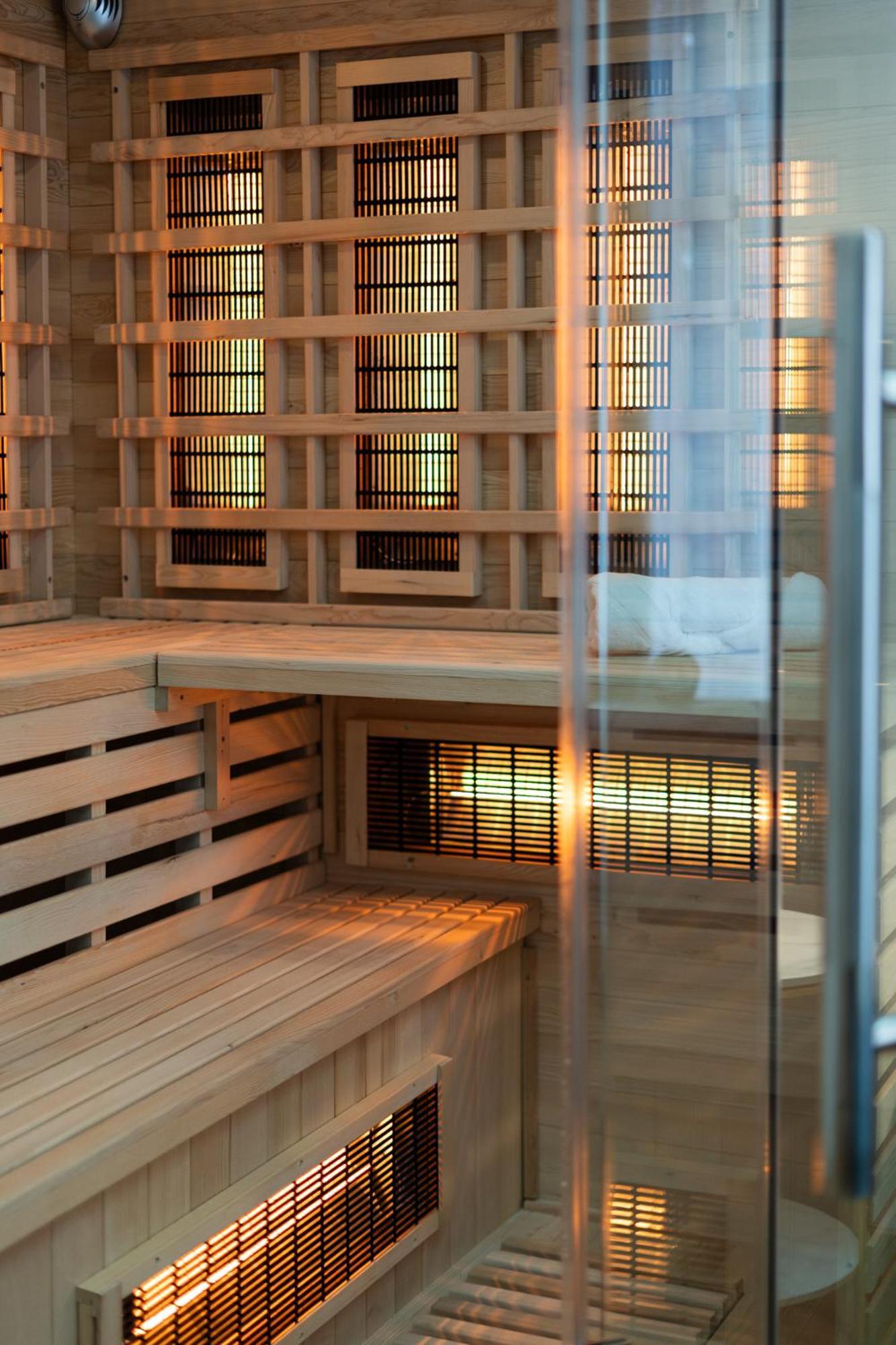 Spa Bedrooms With Sauna&Bath And Free Parking Cracovia Esterno foto