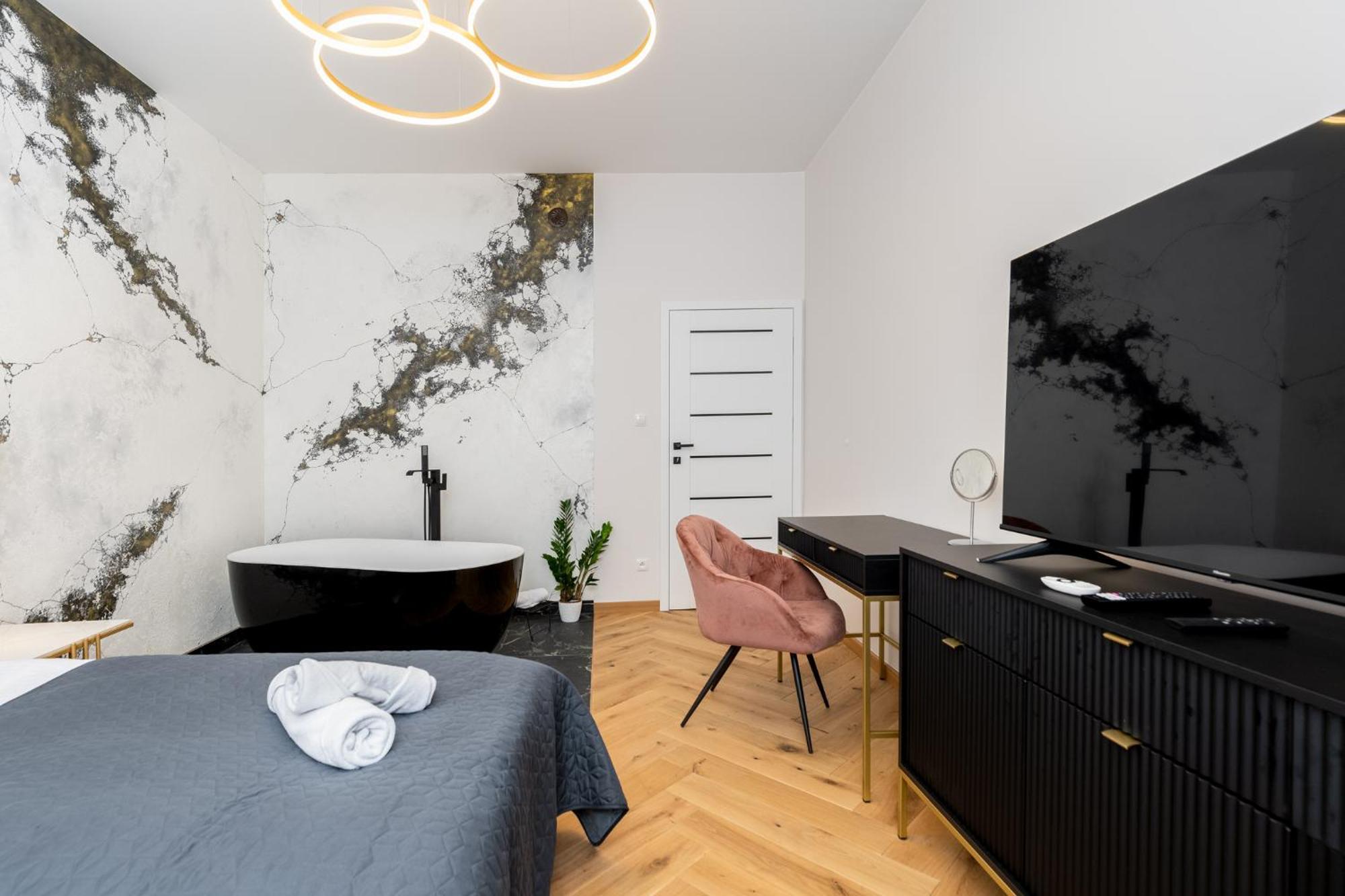 Spa Bedrooms With Sauna&Bath And Free Parking Cracovia Esterno foto